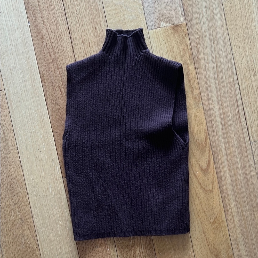 Chocolate brown Sleeveless Turtleneck Sweater